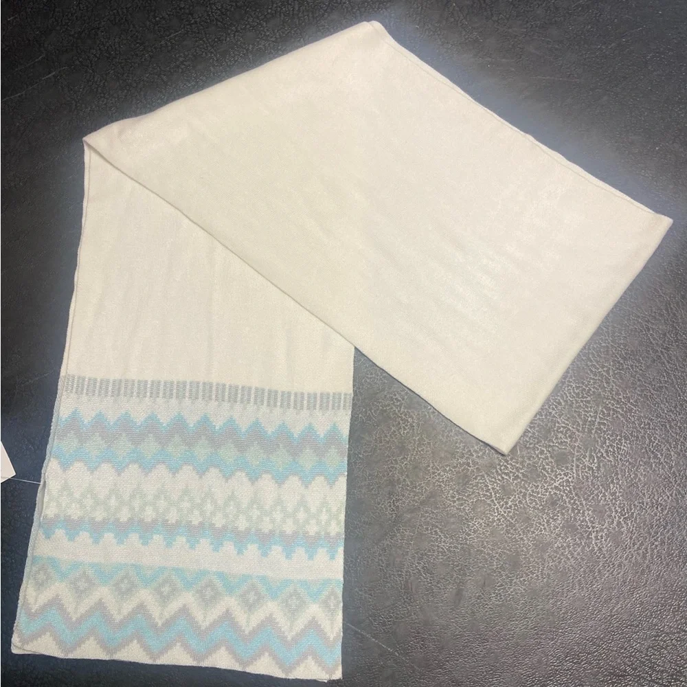 Chico’s Scarf NWT